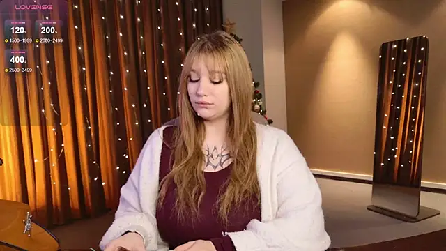 Morvelyn online show from January 17, 5:42 pm