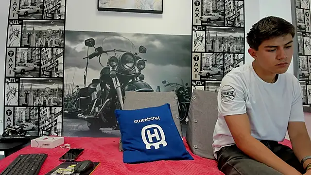 Light Haze online show from October 27, 3:18 pm