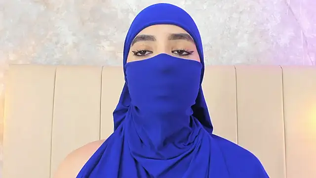 nayiraa  online show from April 10, 11:38 am