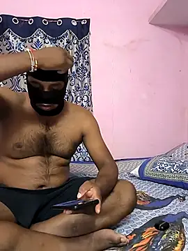 Snapshot of Lovlycouple1 chatting on October 12, 6:43 pm Lovlycouple1 online show from October 12, 6:43 pm