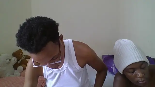 Snapshot of Sexy_Dymme chatting on October 27, 6:20 am Sexy Dymme online show from October 27, 6:20 am