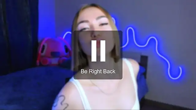 Snapshot of LaraKrein_lk chatting on September 24, 2:16 pm LaraKrein lk online show from September 24, 2:16 pm