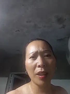 Snapshot of Bianly chatting on October 1, 12:37 am Bianly online show from October 1, 12:37 am