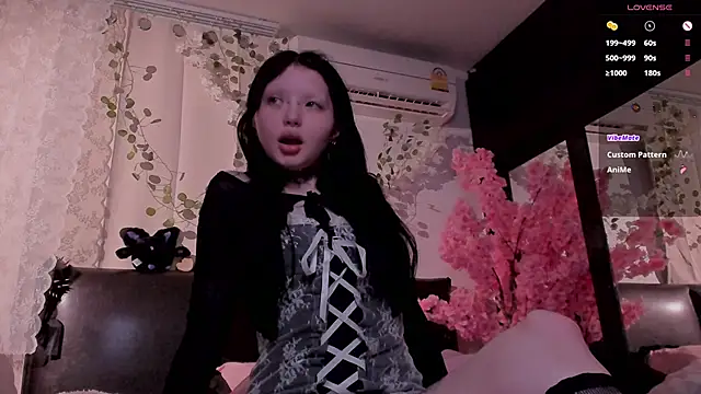 Snapshot of Lein_Bone chatting on September 22, 3:27 am Lein Bone online show from September 22, 3:27 am