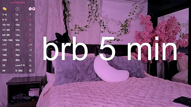 Snapshot of Lein_Bone chatting on October 25, 1:02 am Lein Bone online show from October 25, 1:02 am