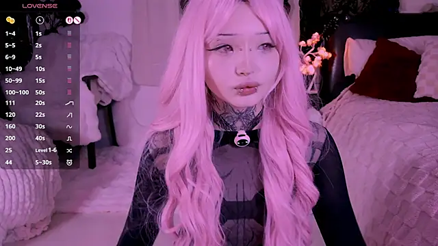 Lein Bone online show from December 18, 12:15 am