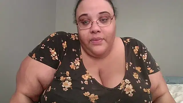SexyBBW10790 online show from March 31, 2:17 pm