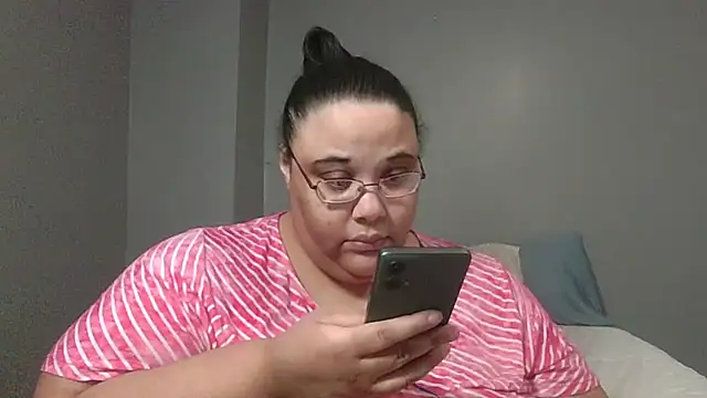 SexyBBW10790 online show from March 17, 12:09 pm