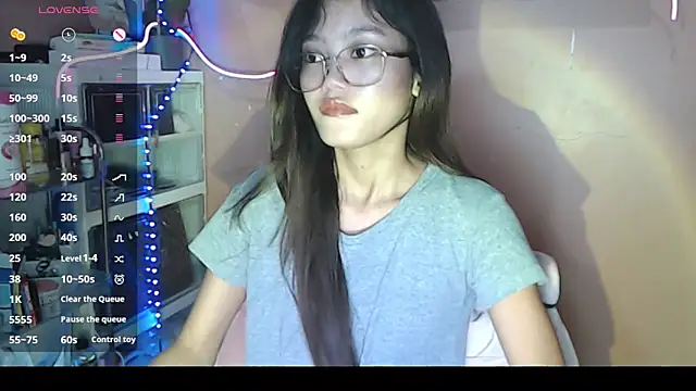 skinny gracie online show from December 16, 9:48 am