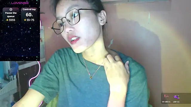 skinny gracie online show from February 15, 3:11 pm