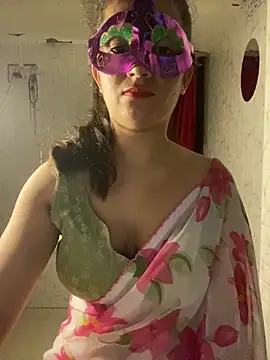 Snapshot of MONA_0213 chatting on October 1, 7:41 pm MONA 0213 online show from October 1, 7:41 pm