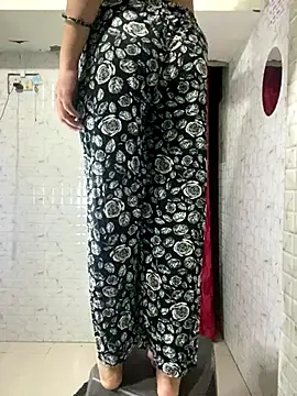 Snapshot of MONA_0213 chatting on September 22, 6:50 pm MONA 0213 online show from September 22, 6:50 pm