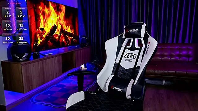 laxyflaxyy online show from October 14, 2:47 am