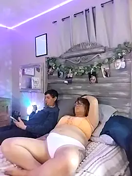 BDWhiteboy69 online show from February 23, 10:37 am