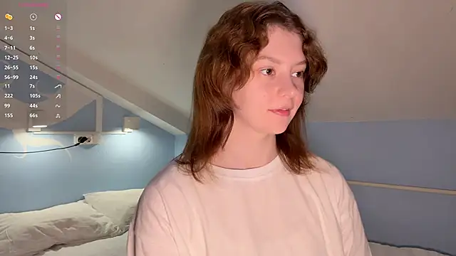 IrisPurrphy online show from September 21, 3:32 pm