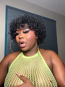 WomanNextdoor1 online show from January 14, 7:35 am