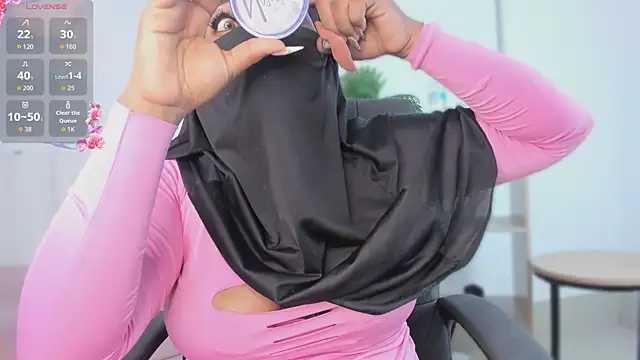 yasmin elite online show from January 9, 10:30 am