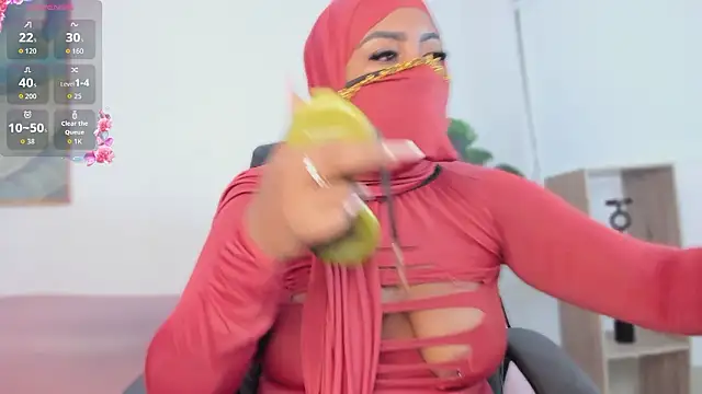 yasmin elite online show from February 3, 10:31 am