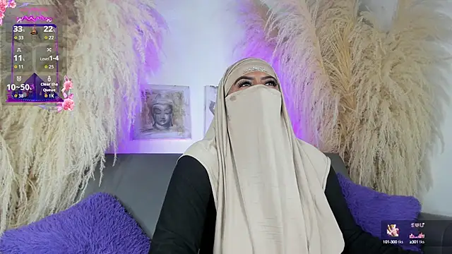 Snapshot of yasmin_elite chatting on September 18, 8:57 am yasmin elite online show from September 18, 8:57 am