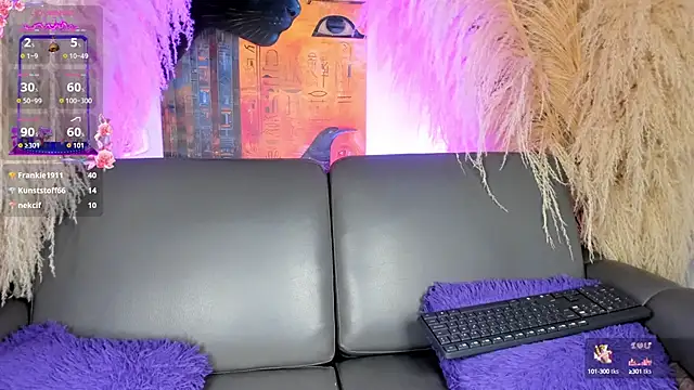 Snapshot of yasmin_elite chatting on September 30, 2:01 pm yasmin elite online show from September 30, 2:01 pm