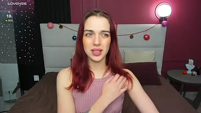 Jill Smith online show from December 18, 1:32 am