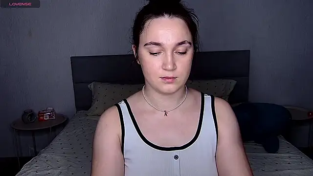 Eliz v tta online show from September 13, 9:56 pm