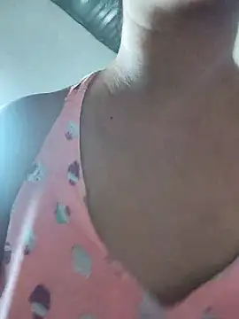 Lily-o online show from January 10, 9:08 pm