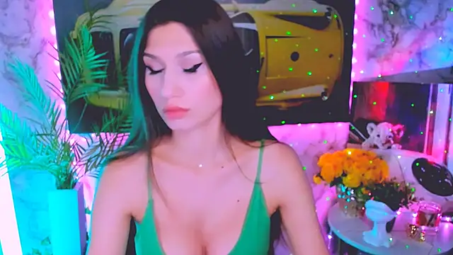 Mollyinyourmind online show from September 29, 7:30 pm