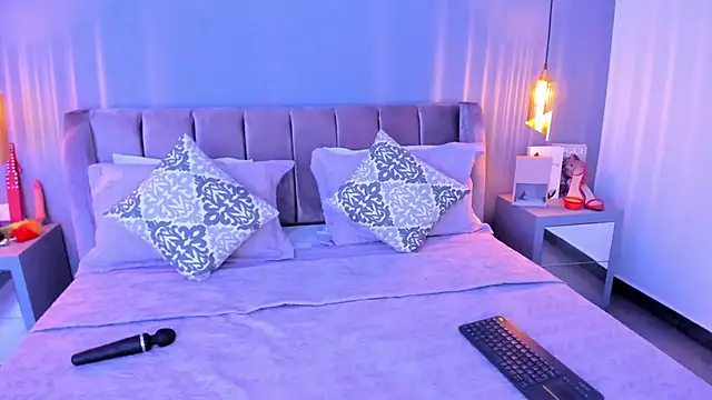 Snapshot of Zammy_Sanz chatting on October 29, 8:44 pm Zammy Sanz online show from October 29, 8:44 pm