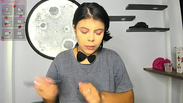 Aleja-02 online show from September 10, 9:04 pm