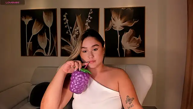 SamanthaConnorX online show from September 12, 6:26 pm