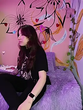 Snapshot of Amber-08 chatting on October 21, 1:48 pm Amber-08 online show from October 21, 1:48 pm