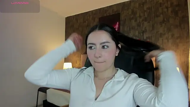 Snapshot of marian__stone chatting on October 20, 6:55 pm marian  stone online show from October 20, 6:55 pm