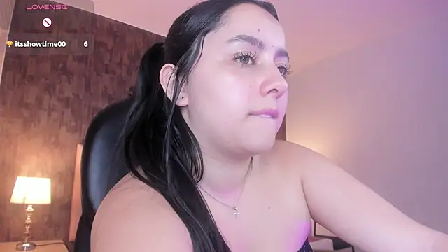 Snapshot of marian__stone chatting on October 17, 7:17 pm marian  stone online show from October 17, 7:17 pm