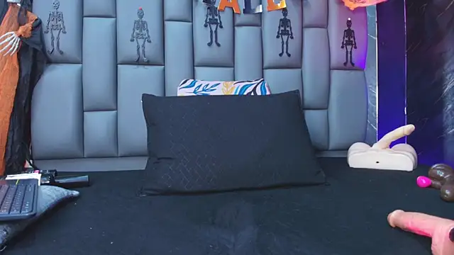 Snapshot of Roxana_gomez chatting on October 29, 3:44 am Roxana gomez online show from October 29, 3:44 am