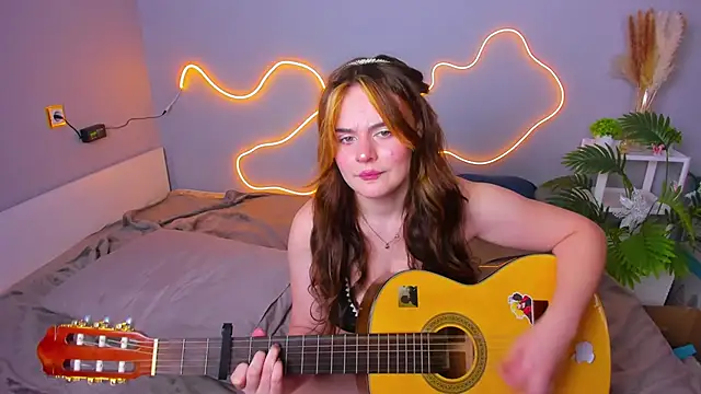 kitty rinnaa online show from October 10, 1:32 am