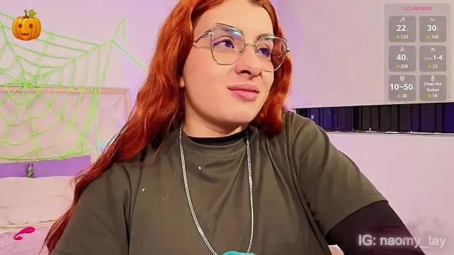 Naomy tay1 online show from November 2, 3:32 am