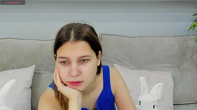 Elle Ellise online show from October 10, 1:10 am