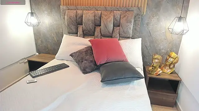 luna killari online show from October 14, 11:35 am