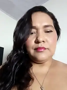 Snapshot of Laurasofia01 chatting on September 30, 4:07 am Laurasofia01 online show from September 30, 4:07 am