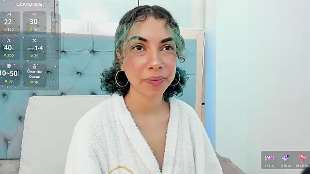 Snapshot of lis_rous chatting on October 31, 12:42 pm lis rous online show from October 31, 12:42 pm