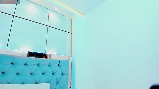 Snapshot of lis_rous chatting on October 2, 12:10 pm lis rous online show from October 2, 12:10 pm