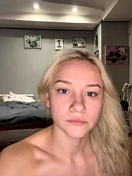 JennaOluretn online show from October 19, 1:13 pm