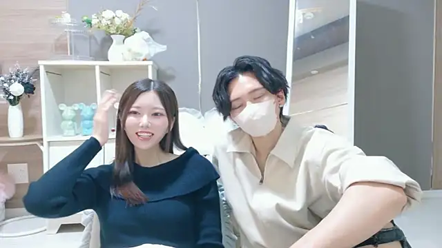 Reto-sama online show from October 1, 4:12 pm