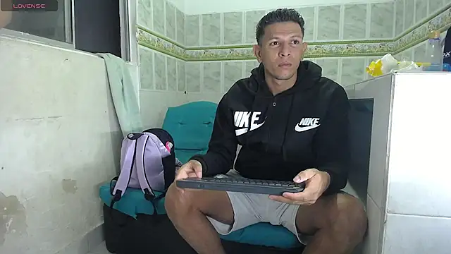 lindoshot sexlove online show from September 20, 3:38 am