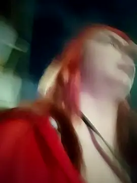 Snapshot of angel__red_ chatting on November 2, 3:10 am angel red online show from November 2, 3:10 am