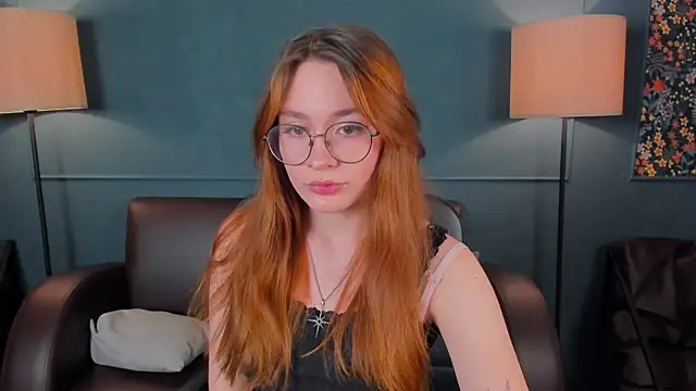 LanaAirlie online show from October 21, 3:21 am