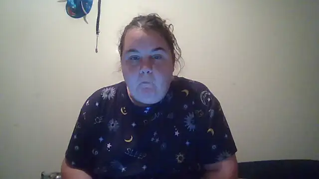 LittleBunny3 online show from December 19, 11:30 pm