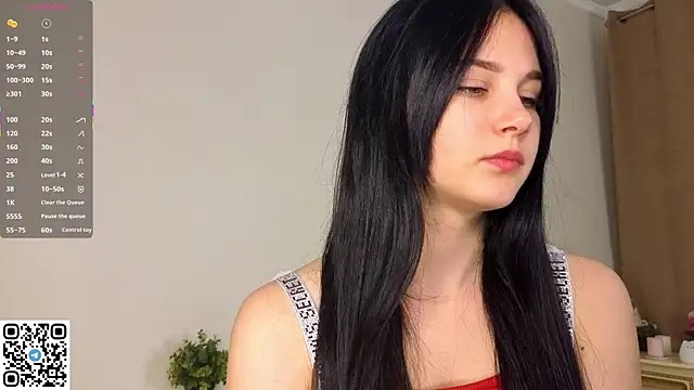 Snapshot of EnricaElis chatting on October 17, 8:34 pm EnricaElis online show from October 17, 8:34 pm