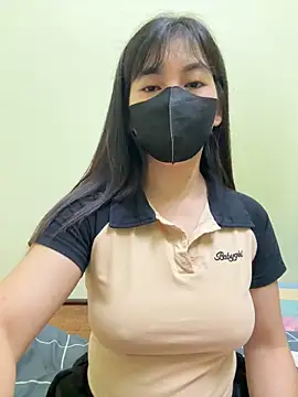 Snapshot of Windy222 chatting on October 23, 1:39 pm Windy222 online show from October 23, 1:39 pm